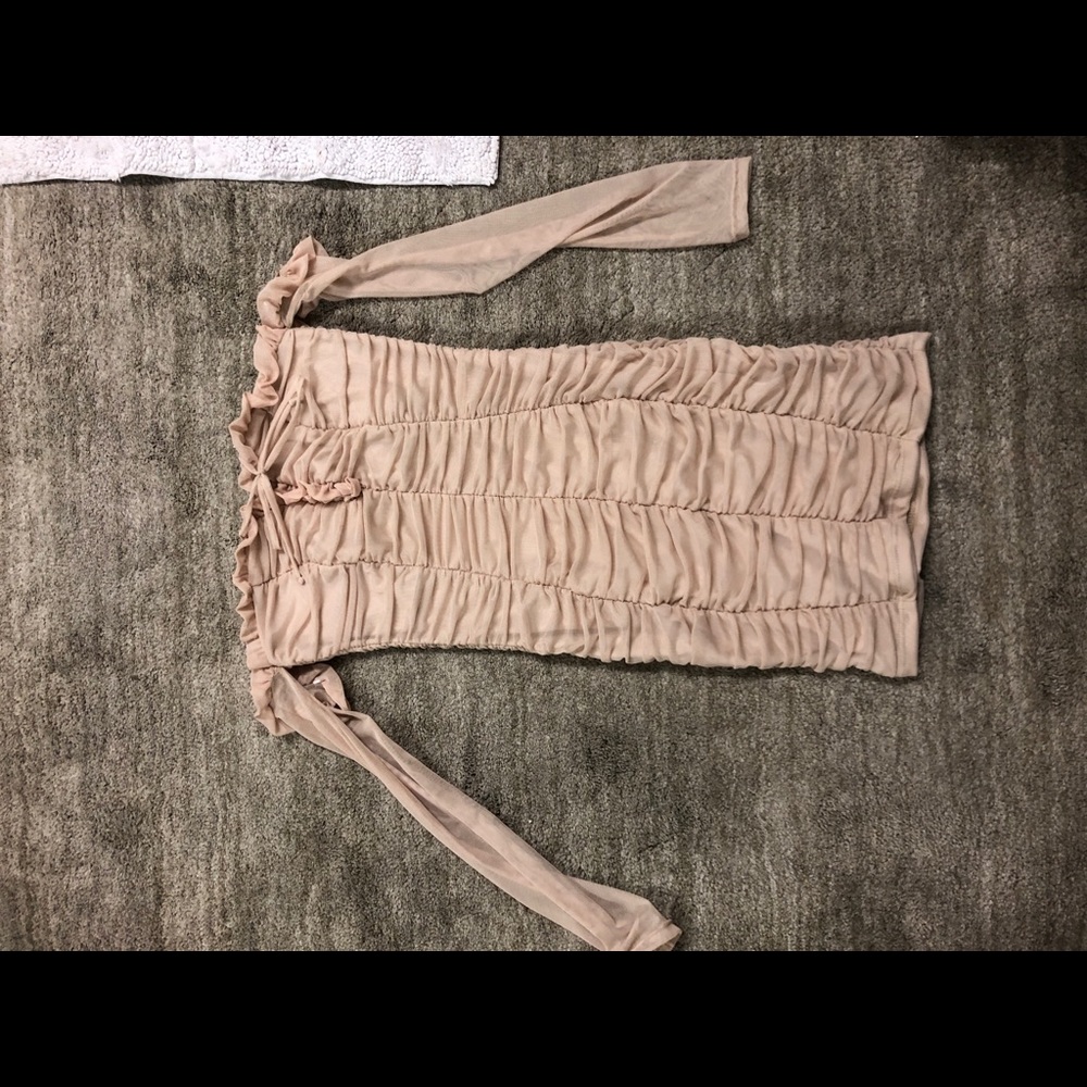 Off shoulder dress - Picture 3 of 3